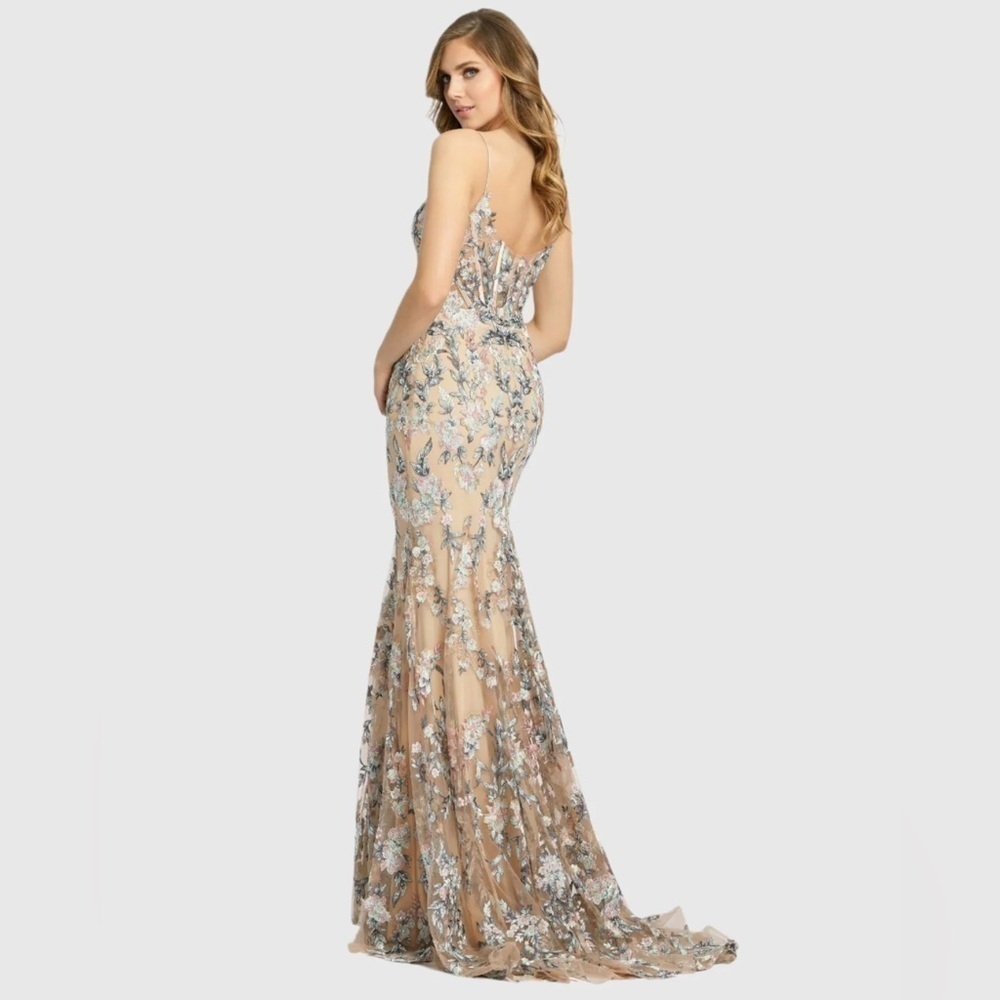 MAC DUGGAL 79313 NWOT Embroidered Spaghetti Strap Trumpet Gown - Picture 3 of 7